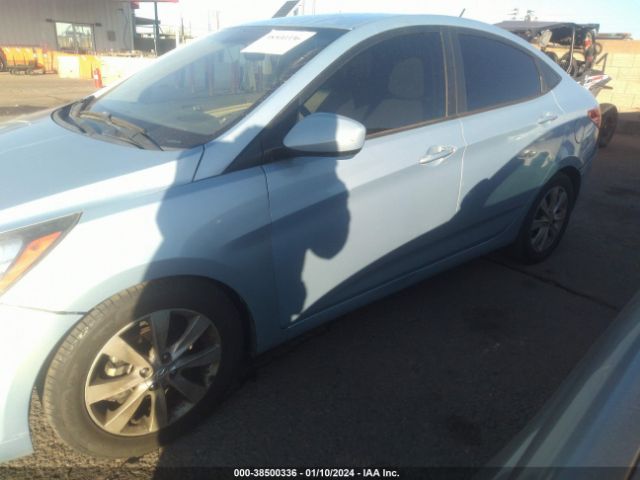 Photo 5 VIN: KMHCU4AE5CU182287 - HYUNDAI ACCENT 