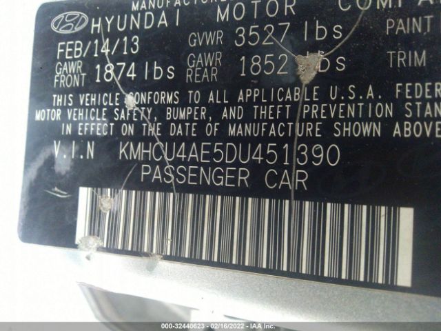 Photo 8 VIN: KMHCU4AE5DU451390 - HYUNDAI ACCENT 