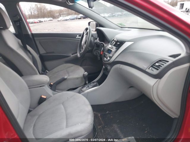 Photo 4 VIN: KMHCU4AE5FU924501 - HYUNDAI ACCENT 