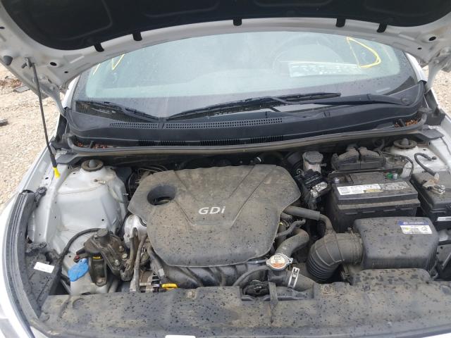 Photo 6 VIN: KMHCU4AE5GU113587 - HYUNDAI ACCENT SE 