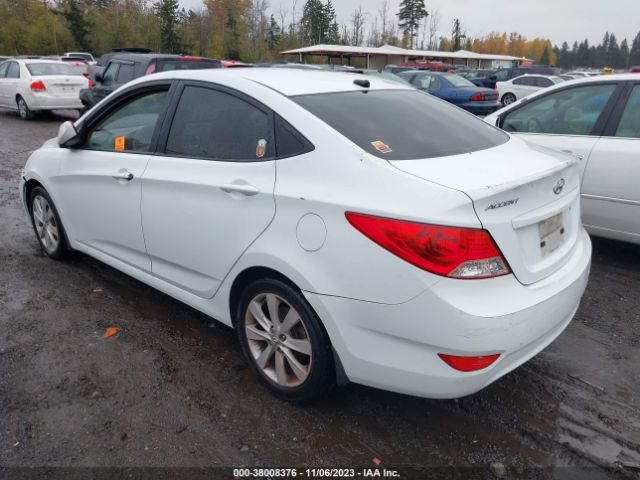 Photo 2 VIN: KMHCU4AE6CU184291 - HYUNDAI ACCENT 