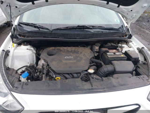 Photo 9 VIN: KMHCU4AE6CU184291 - HYUNDAI ACCENT 