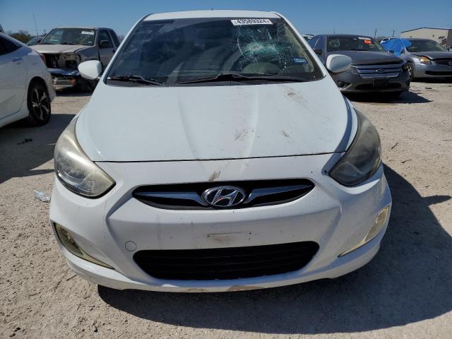 Photo 4 VIN: KMHCU4AE7CU261623 - HYUNDAI ACCENT 