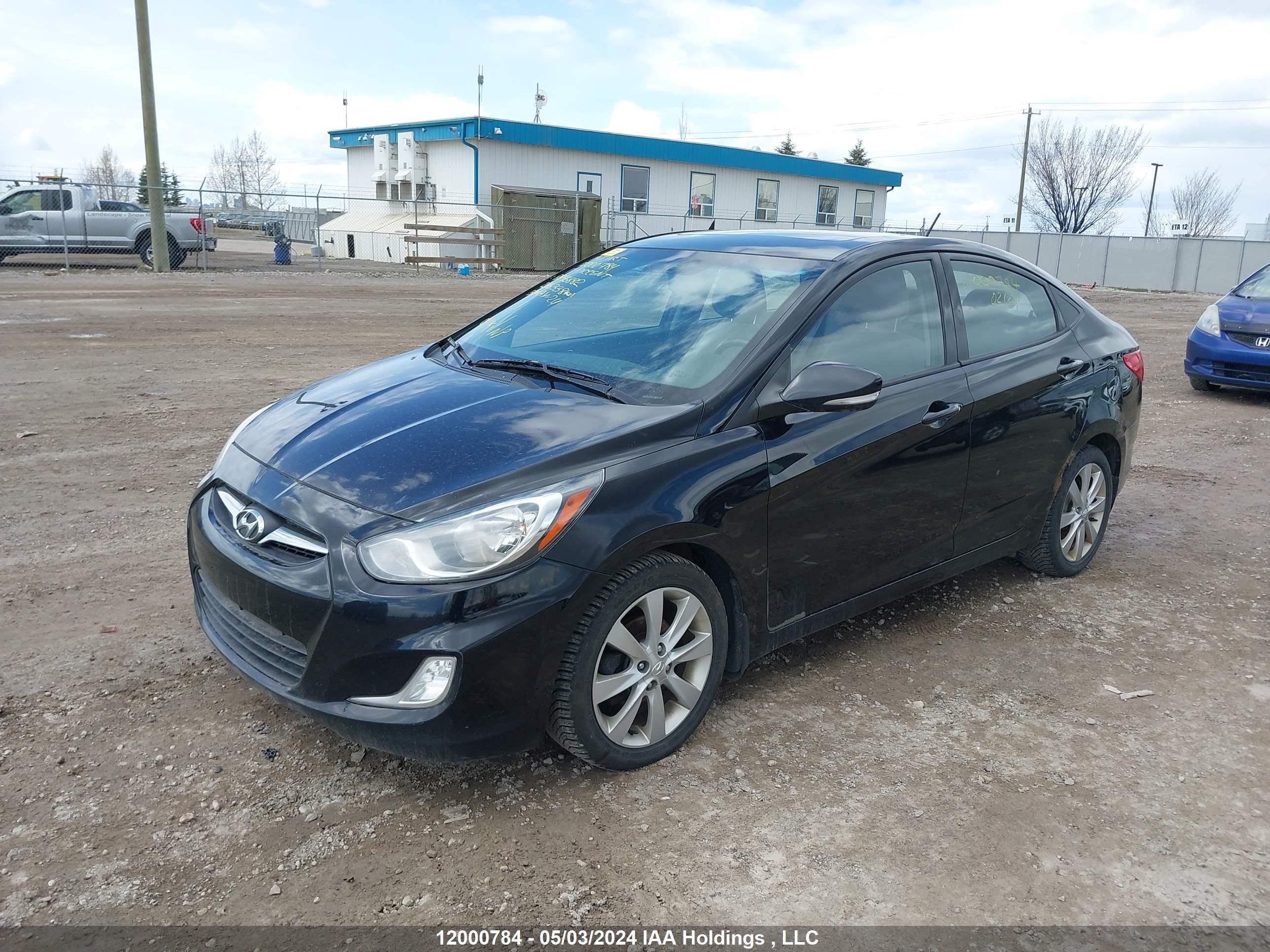 Photo 1 VIN: KMHCU4AE7DU456882 - HYUNDAI ACCENT 