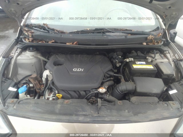 Photo 9 VIN: KMHCU4AE8CU130541 - HYUNDAI ACCENT 