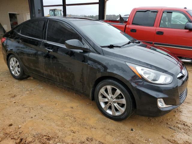 Photo 3 VIN: KMHCU4AE8CU135979 - HYUNDAI ACCENT 