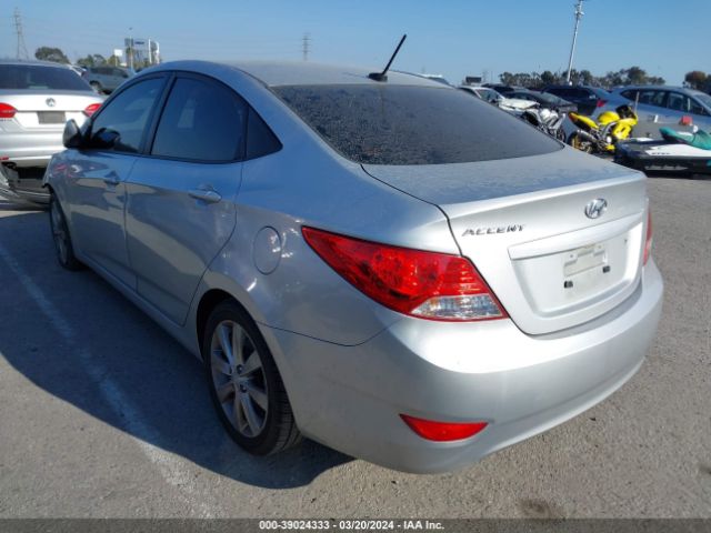 Photo 2 VIN: KMHCU4AE9CU180705 - HYUNDAI ACCENT 