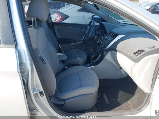 Photo 4 VIN: KMHCU4AE9CU180705 - HYUNDAI ACCENT 