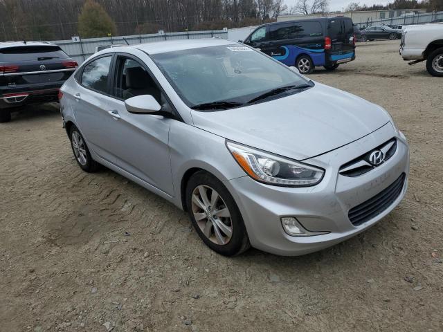 Photo 3 VIN: KMHCU4AE9EU680740 - HYUNDAI ACCENT GLS 