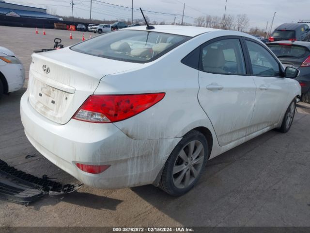 Photo 3 VIN: KMHCU4AE9EU769434 - HYUNDAI ACCENT 