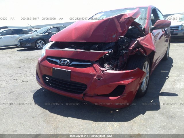 Photo 5 VIN: KMHCU4AEXCU057897 - HYUNDAI ACCENT 