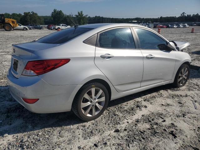 Photo 2 VIN: KMHCU4AEXCU065711 - HYUNDAI ACCENT 