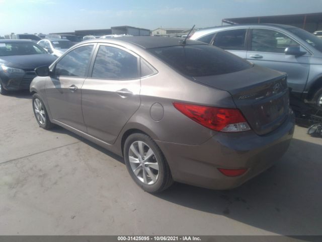 Photo 2 VIN: KMHCU4AEXCU097431 - HYUNDAI ACCENT 