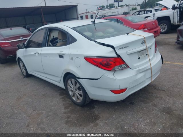 Photo 2 VIN: KMHCU4AEXDU288090 - HYUNDAI ACCENT 