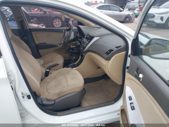 Photo 4 VIN: KMHCU4AEXDU288090 - HYUNDAI ACCENT 