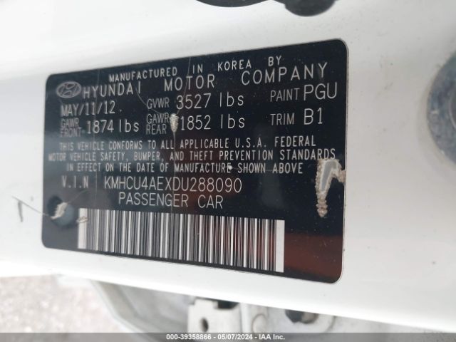 Photo 8 VIN: KMHCU4AEXDU288090 - HYUNDAI ACCENT 