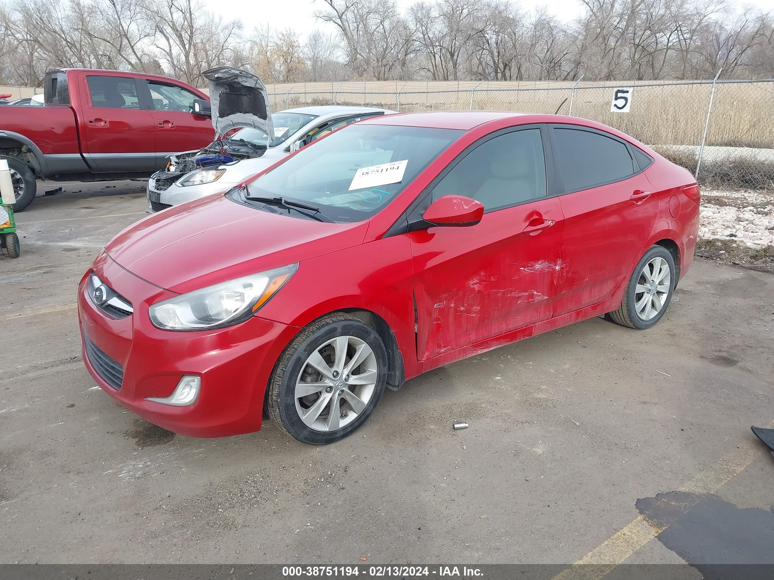 Photo 1 VIN: KMHCU4AEXDU315644 - HYUNDAI ACCENT 