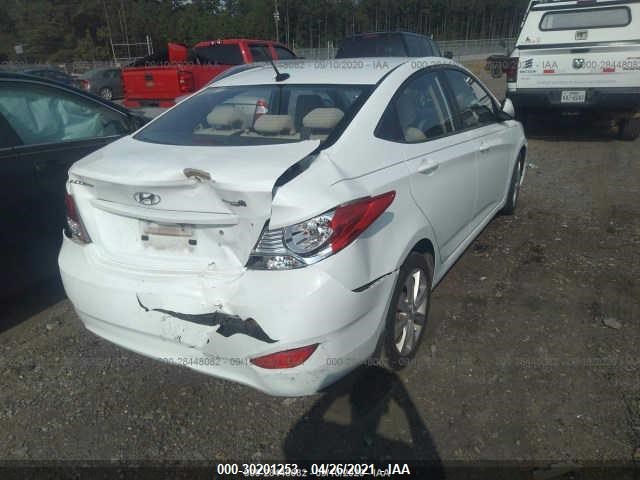 Photo 3 VIN: KMHCU4AEXDU379344 - HYUNDAI ACCENT 