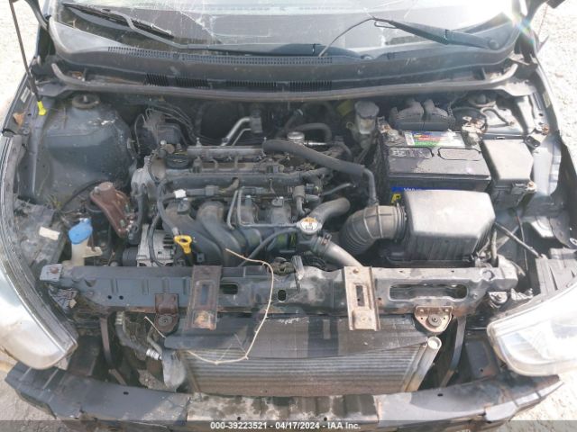 Photo 9 VIN: KMHCU4AEXDU379943 - HYUNDAI ACCENT 