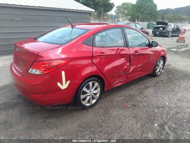 Photo 3 VIN: KMHCU4AEXDU431233 - HYUNDAI ACCENT 