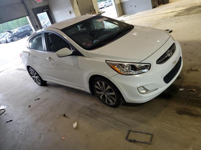 Photo 3 VIN: KMHCU4AEXGU975056 - HYUNDAI ACCENT 