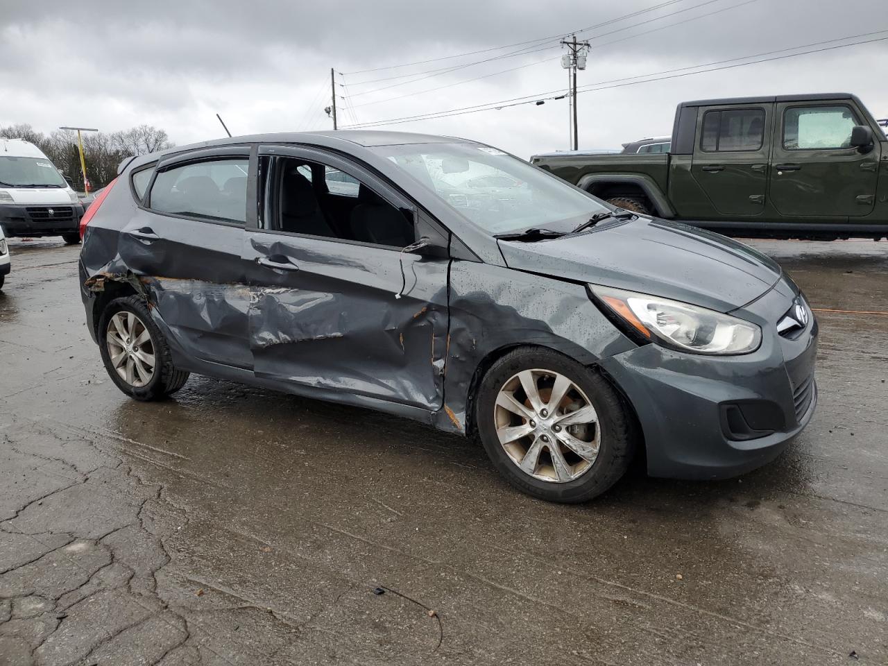 Photo 3 VIN: KMHCU5AE0CU004874 - HYUNDAI ACCENT 