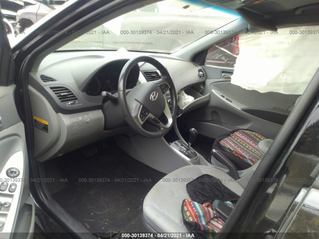 Photo 4 VIN: KMHCU5AE0DU132078 - HYUNDAI ACCENT 