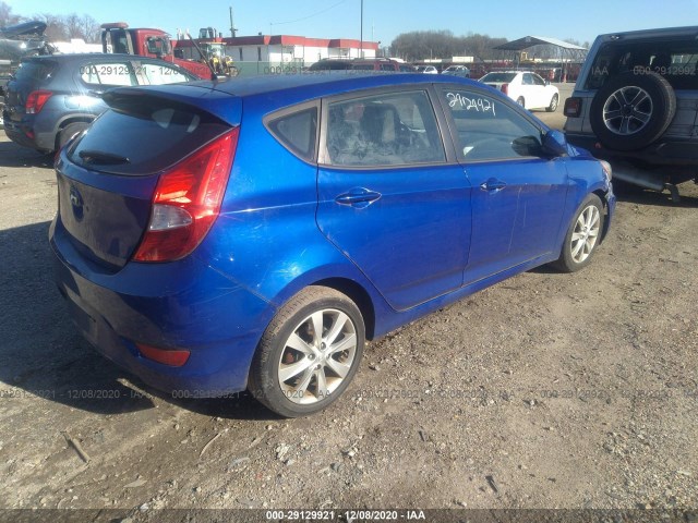 Photo 3 VIN: KMHCU5AE1CU005693 - HYUNDAI ACCENT 