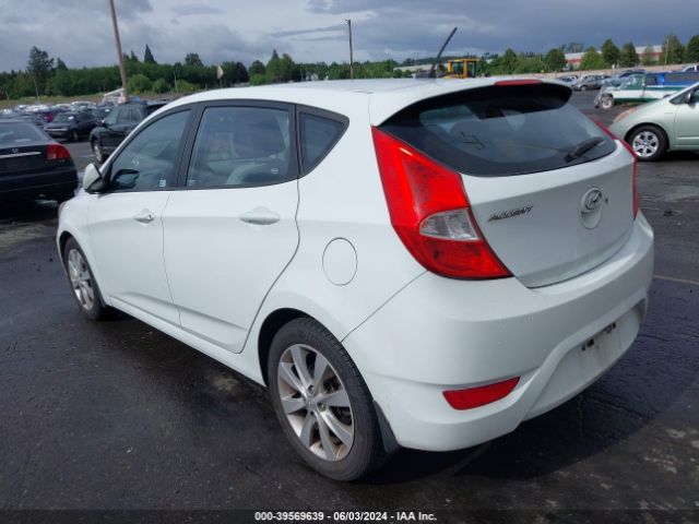 Photo 2 VIN: KMHCU5AE1CU013874 - HYUNDAI ACCENT 