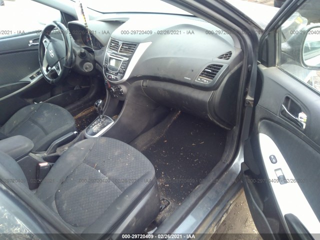 Photo 4 VIN: KMHCU5AE1CU017326 - HYUNDAI ACCENT 