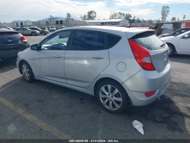 Photo 2 VIN: KMHCU5AE1DU112051 - HYUNDAI ACCENT 