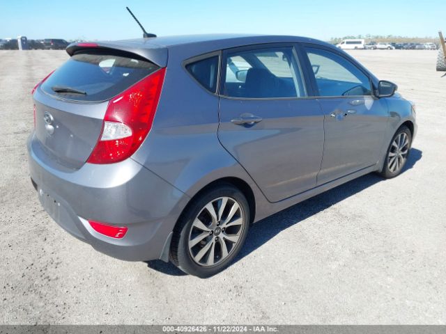 Photo 3 VIN: KMHCU5AE1FU205770 - HYUNDAI ACCENT 