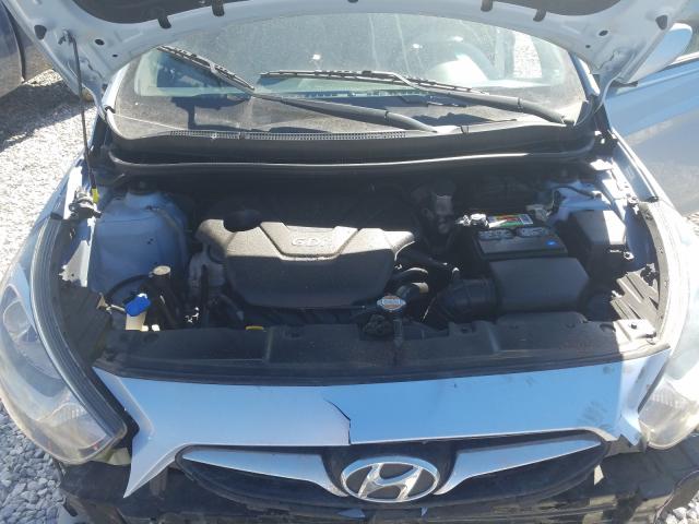 Photo 6 VIN: KMHCU5AE2CU013429 - HYUNDAI ACCENT GLS 