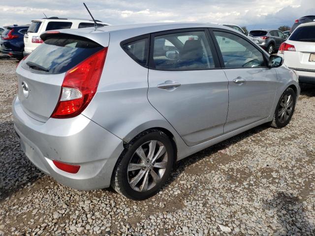 Photo 2 VIN: KMHCU5AE2CU017691 - HYUNDAI ACCENT 