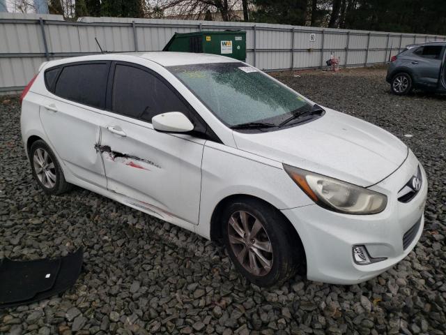 Photo 3 VIN: KMHCU5AE2CU042011 - HYUNDAI ACCENT 