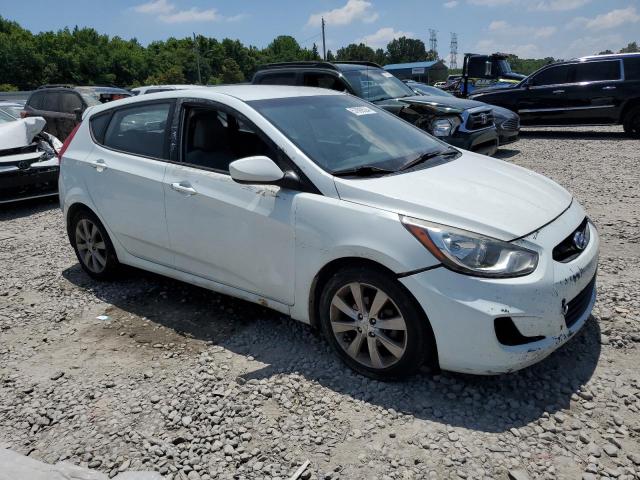 Photo 3 VIN: KMHCU5AE2CU054045 - HYUNDAI ACCENT 