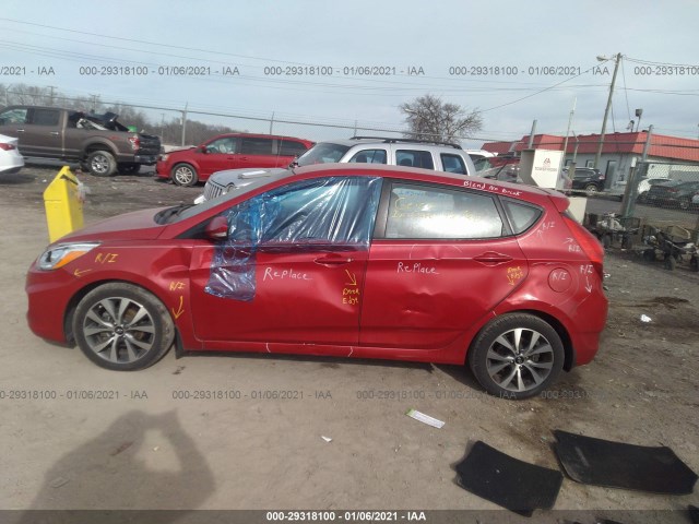 Photo 5 VIN: KMHCU5AE2FU211674 - HYUNDAI ACCENT 