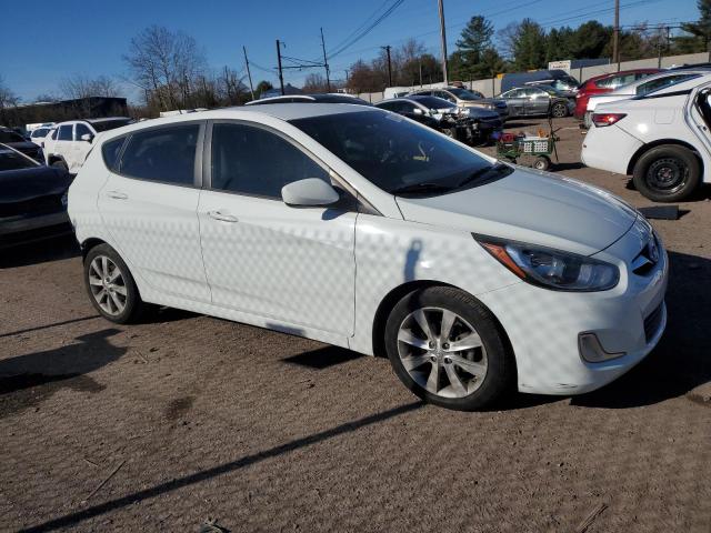 Photo 3 VIN: KMHCU5AE3CU008790 - HYUNDAI ACCENT GLS 