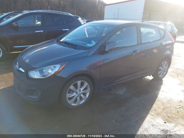 Photo 1 VIN: KMHCU5AE3DU065167 - HYUNDAI ACCENT 