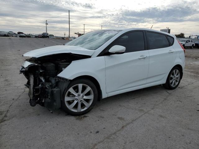 Photo 0 VIN: KMHCU5AE3DU085712 - HYUNDAI ACCENT 