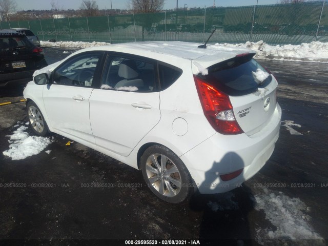 Photo 2 VIN: KMHCU5AE3DU090442 - HYUNDAI ACCENT 