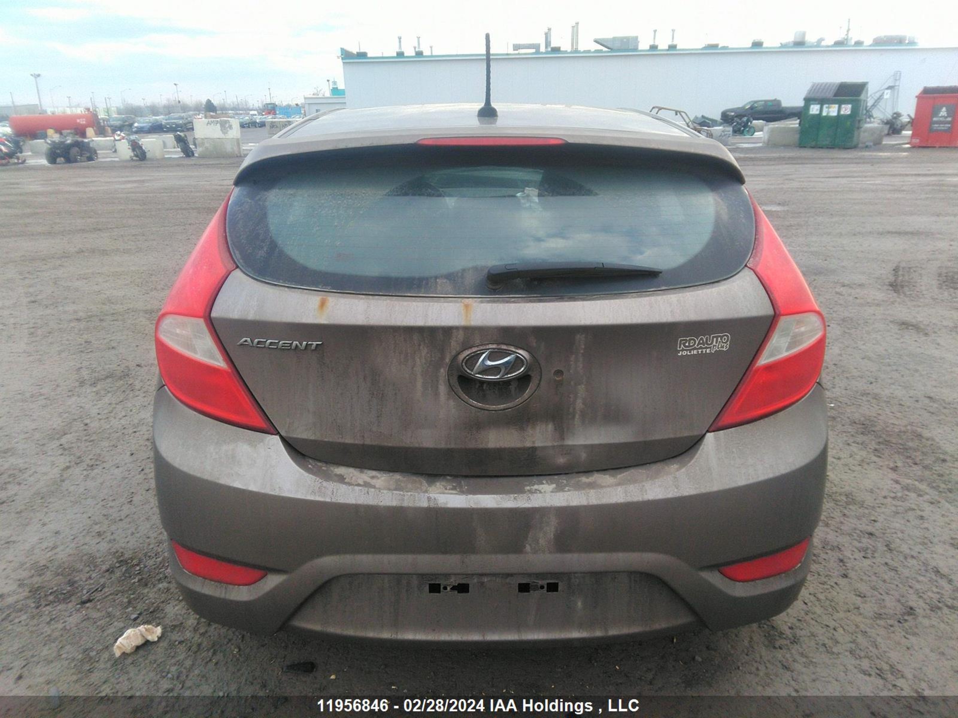 Photo 16 VIN: KMHCU5AE3DU094054 - HYUNDAI ACCENT 