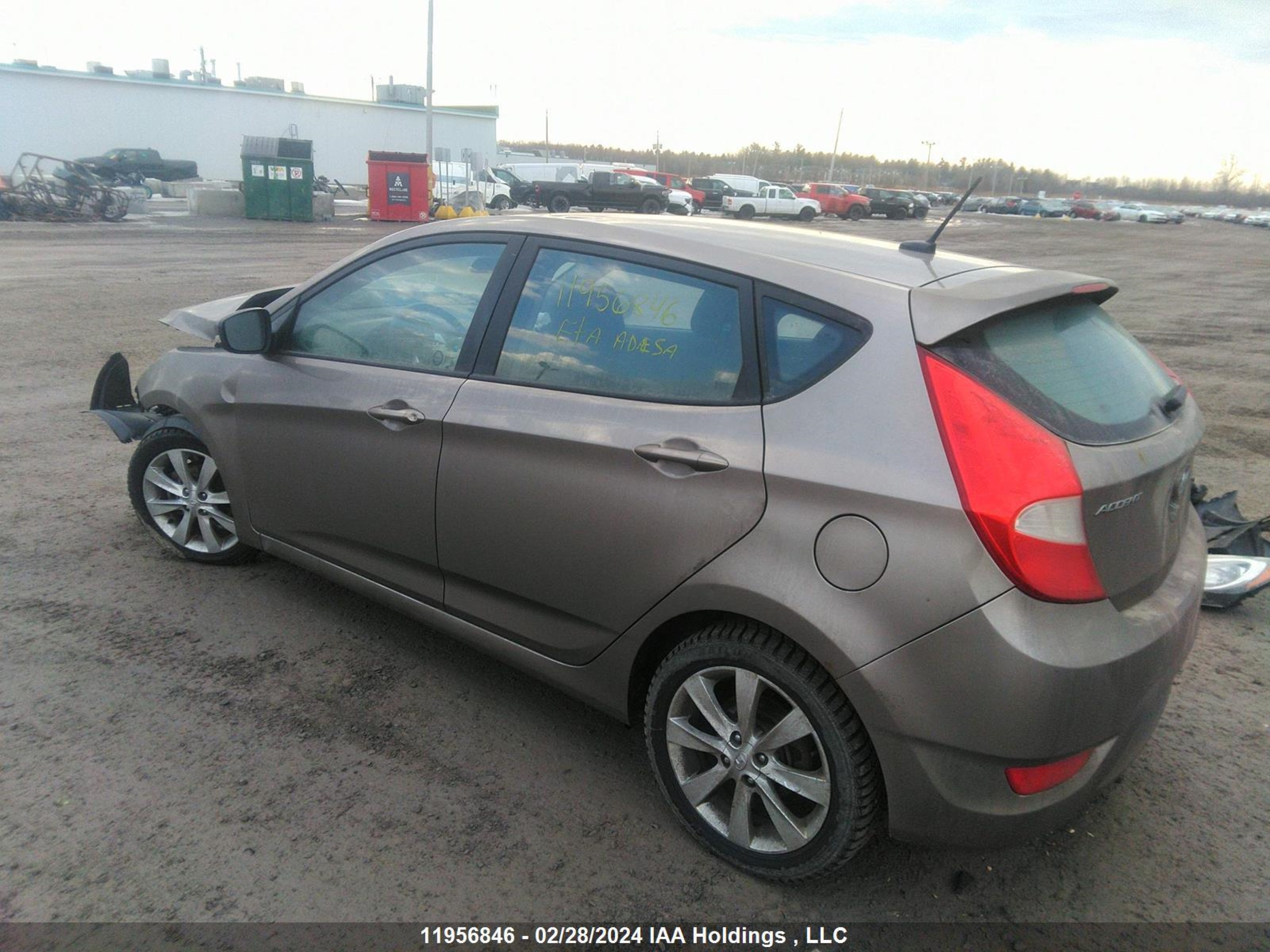 Photo 2 VIN: KMHCU5AE3DU094054 - HYUNDAI ACCENT 