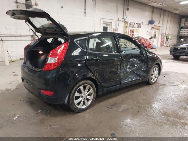 Photo 3 VIN: KMHCU5AE3EU155789 - HYUNDAI ACCENT 