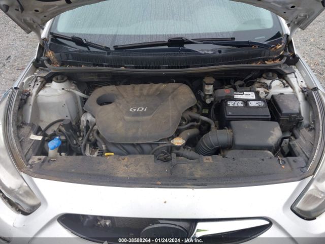 Photo 9 VIN: KMHCU5AE4CU002481 - HYUNDAI ACCENT 