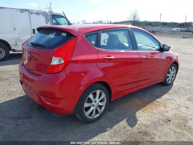 Photo 3 VIN: KMHCU5AE4DU074668 - HYUNDAI ACCENT 