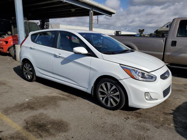 Photo 3 VIN: KMHCU5AE4FU205570 - HYUNDAI ACCENT GLS 