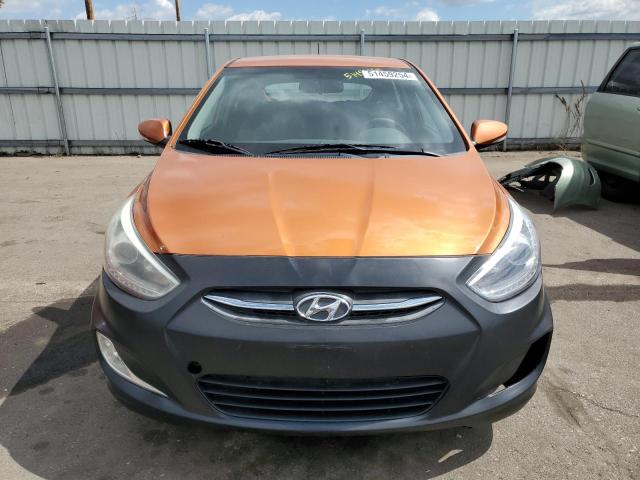 Photo 4 VIN: KMHCU5AE4GU272977 - HYUNDAI ACCENT 