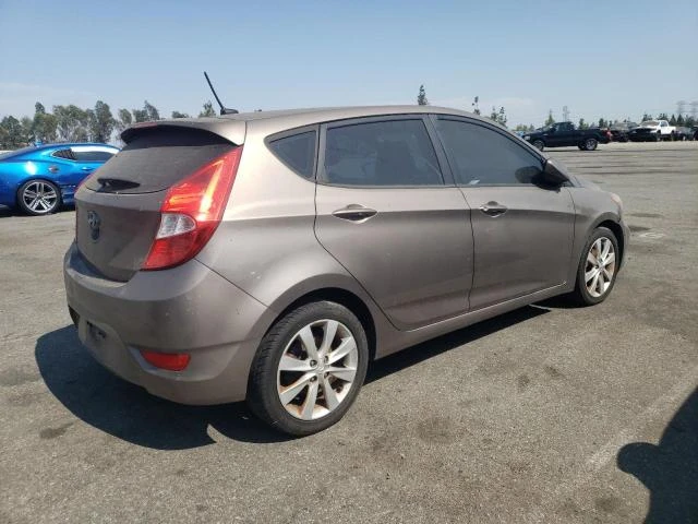 Photo 2 VIN: KMHCU5AE5CU018480 - HYUNDAI ACCENT 