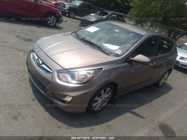 Photo 1 VIN: KMHCU5AE5CU052998 - HYUNDAI ACCENT 